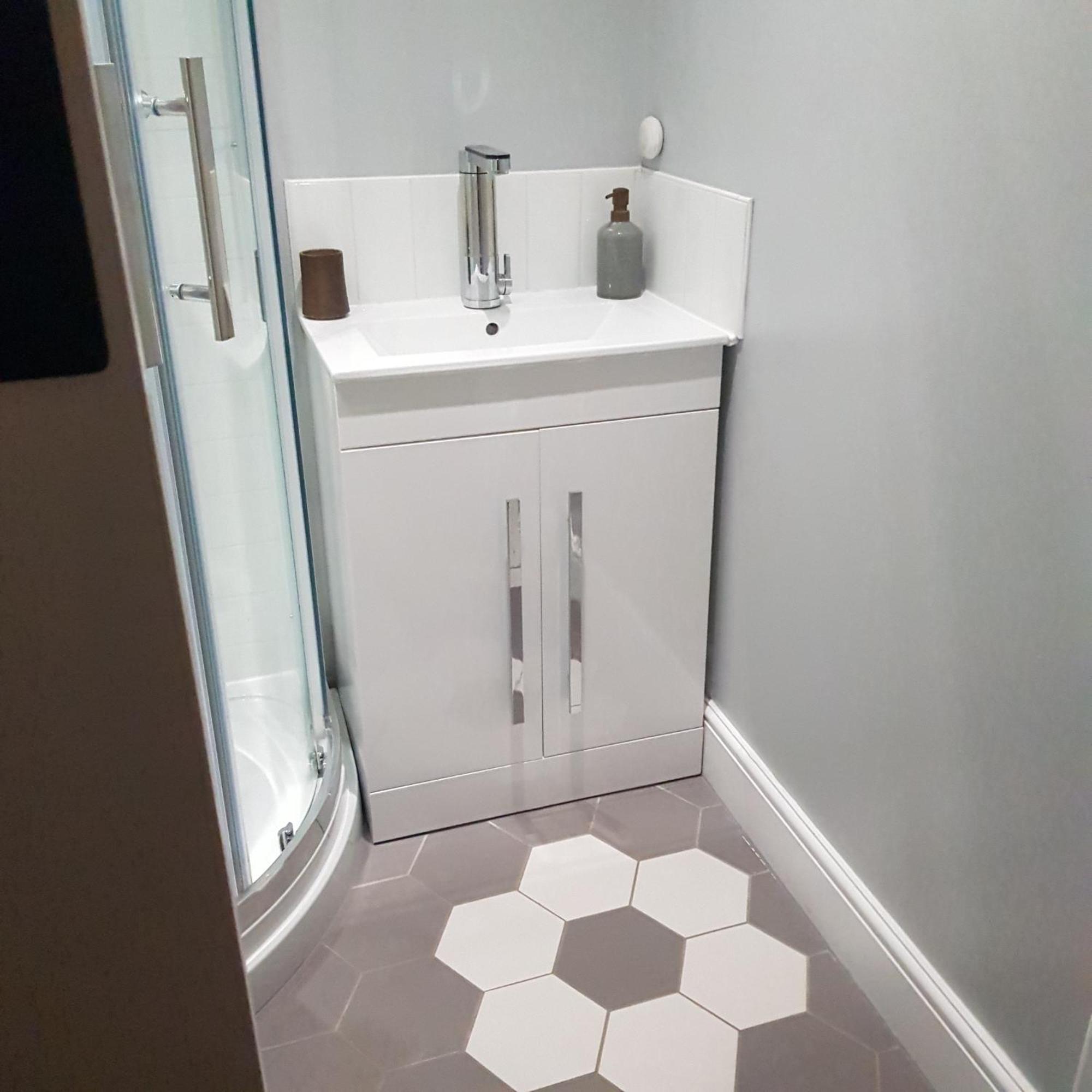 Modern 1-Bed Apartment, Plus Parking, Near Oxford And The Jr Экстерьер фото
